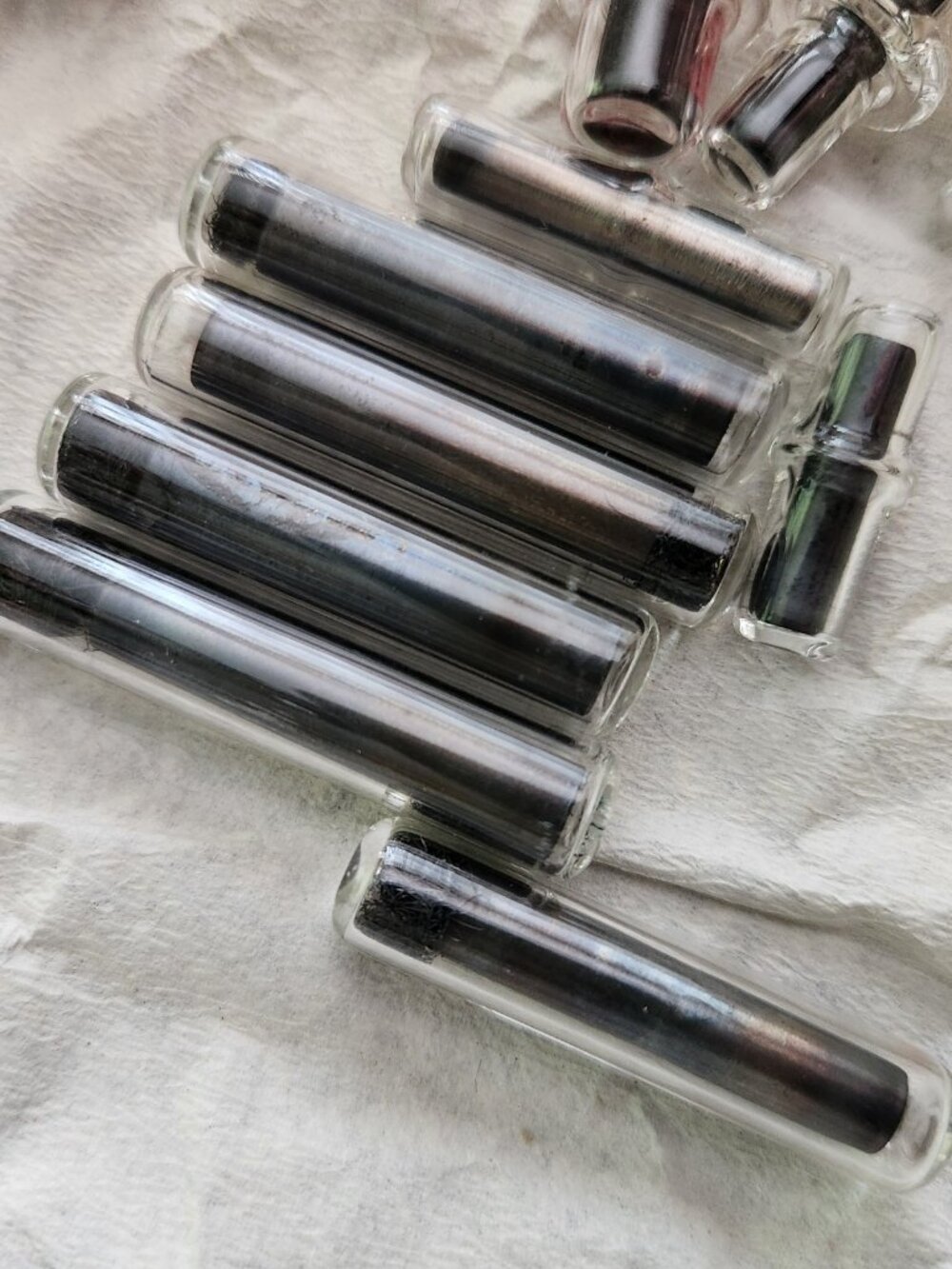 22 Vintage Glass Encased Magnetic Stir Bars and Pivot Rings Lab Lot Mixed Sizes - Picture 4 of 12